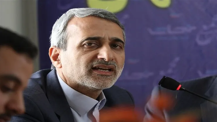 روحانی به حقوق بازنشستگان ورود نکند نابسامانی رخ می‌دهد