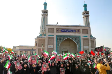 تشییع پیکر دو دانشجوی شهید حافظ امنیت در دانشگاه فردوسی