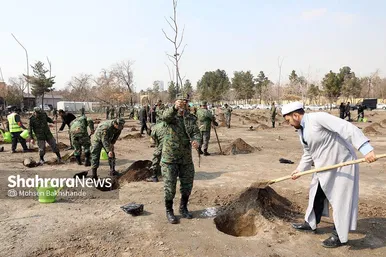 پویش سراسری درخت‌کاری در بوستان جهانشهر
