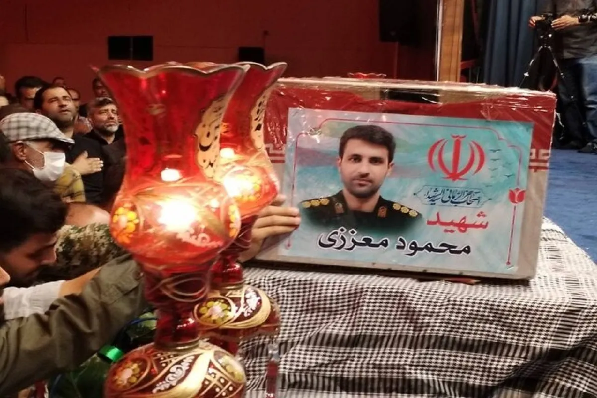 شهیدی که حتی زنجیر طلای همسرش را وقف مجاهدت کرد