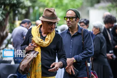 گزارش تصویری | تشییع پیکر زنده یاد «جواد مجابی»