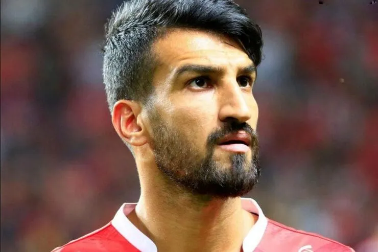حسین ماهینی آزاد شد