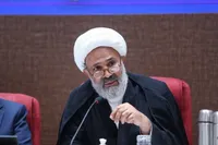 پژمان‌فر: کسانی که امروز با سکوت مسائل را پیش می‌برند، در صف دشمن هستند