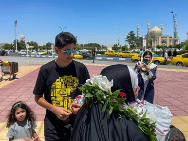 بازگشت اولین کاروان حجاج خراسانی 