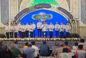 نغمه&zwnj;های فتح و پیروزی در حرم مطهر امام رضا(ع) طنین&zwnj;انداز شد