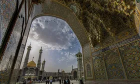 لغو نماز&zwnj;های جماعت و مراسمات مذهبی حرم حضرت معصومه (س)