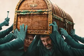 فروش سینما&zwnj;های مشهد و خراسان رضوی در آخرین هفته اردیبهشت (۲۶ اردیبهشت تا ۱ خرداد ۱۴۰۵) &laquo;آنتیک&raquo; در سراشیبی فروش، اما همچنان صدرنشین گیشه