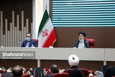 نشست رئیس جمهور با فعالان فرهنگی خراسان رضوی