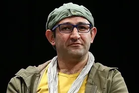 ویدئو | بازیگر سریال پایتخت: ما ملت ایران پشت هم هستیم و درکنارهم از این روز&zwnj;های سخت عبور می&zwnj;کنیم