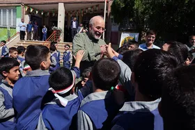 قالیباف در زنگ اول مهر در تهران: دهه نودی&zwnj;ها و دهه هشتادی ها، آینده ایران را تضمین خواهند کرد