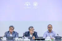 شهردار مشهد: تخریب دیوار‌های خطرساز شهر برای حفظ جان مردم