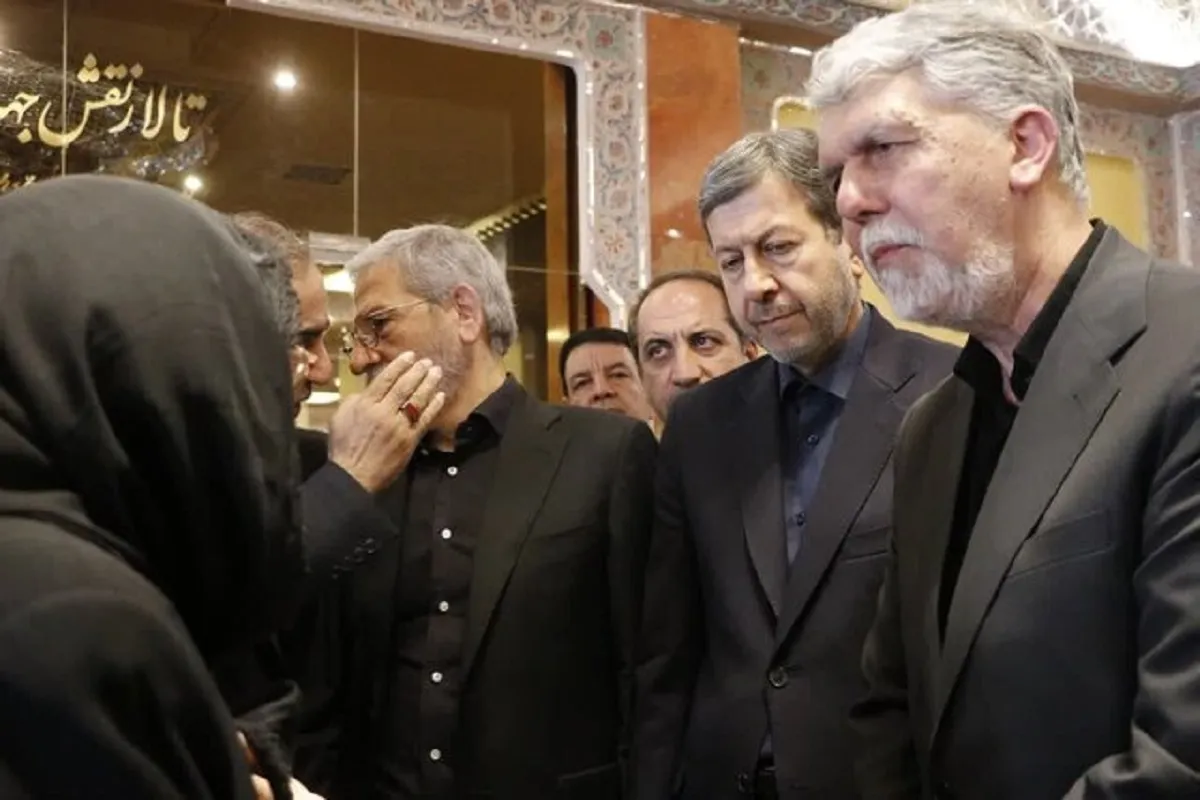 دیدار وزیر فرهنگ و ارشاد اسلامی با خانواده استاد فرشچیان