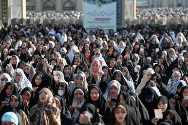 نماز عید فطر در حرم مطهر رضوی