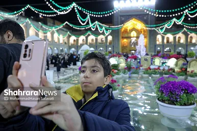 تحویل سال ۱۴۰۲ در حرم مطهر امام رضا (ع)