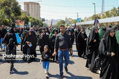 عکس‌هایی از مراسم جاماندگان اربعین در مشهد (۴ شهریور ۱۴۰۳)