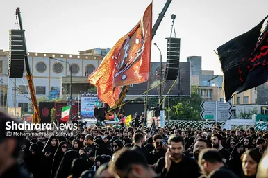 تصاویری از آئین خیمه سوزان عصر عاشورا در مشهد