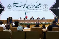 پزشکیان: رهبر شهید ایران وحدت اسلامی را نه یک تاکتیک سیاسی و مصلحت موقت، بلکه مسئله‌ای راهبردی برای عزت، استقلال و آینده امت اسلامی می‌دانستند