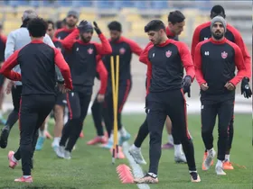 پرسپولیسی&zwnj;ها اعتصاب کردند
