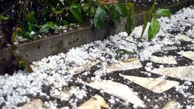 ویدئو| بارش شدید باران و تگرگ در آنکارا ترکیه