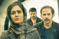 اکران فیلم سینمایی «مغز استخوان» در شبکه نمایش خانگی | پریناز ایزدیار و بابک حمیدیان و جواد عزتی را در یک قاب ببینید