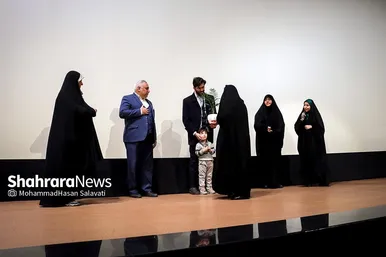 رونمایی و اکران فیلم مستند «نفس» در مشهد