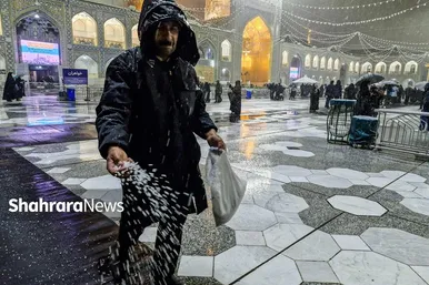گزارش تصویری | بارش برف پاییزه در حرم مطهر رضوی