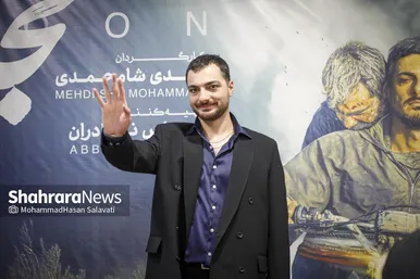 گزارش تصویری | اکران مردمی فیلم «مجنون» با حضور عوامل در مشهد