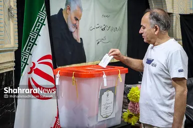 عکس‌هایی از مرحله دوم انتخابات چهاردهمین دوره ریاست‌جمهوری در مشهد (۶)