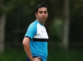 لیگ فدای سرخابی&zwnj;ها؛ مربی شهرخودور درتیر رس استقلال