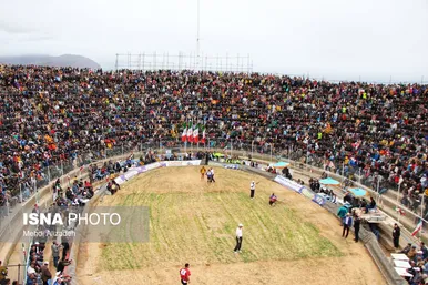 مسابقات کشتی با چوخه اسفراین