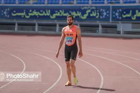 گم&zwnj;شدن کفش&zwnj;های حسن تفتیان همچنان خبرسازی می&zwnj;کند | سه صدم ثانیه و صد حاشیه!