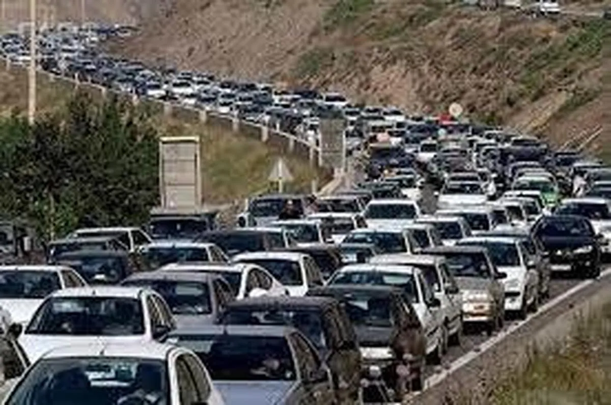ترافیک سنگین در محورهای شمال به جنوب چالوس و محور هراز (۱۷ شهریور ۱۴۰۲)