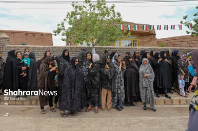 افتتاح ۱۸۲ نیروگاه خورشیدی کوچک‌ مقیاس در نیشابور