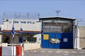 بیش از ۹۰۰۰ فلسطینی در زندان&zwnj;های اسرائیل اسیر هستند