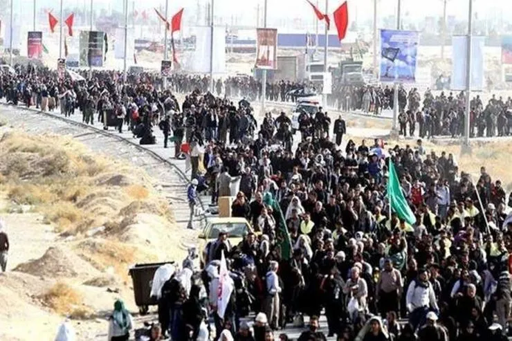 آخرین وضعیت ترافیکی در «مهران»| پارکینگ‌ها هنوز جای خالی دارد