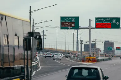 آیین بهره‌برداری از تقاطع چهارسطحی آزادگان