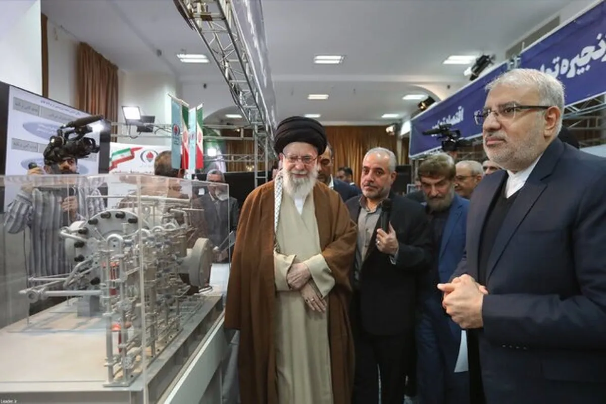 دوردوم بازدید رهبر انقلاب از نمایشگاه توانمندی‌های تولید داخلی (۹ بهمن ۱۴۰۲)
