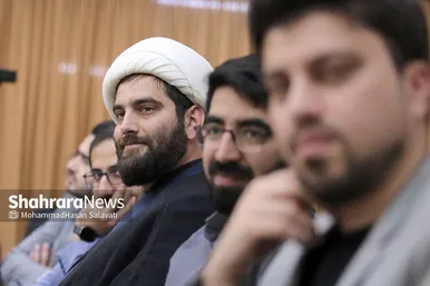 دیدار خبرنگاران و اصحاب رسانه با آیت الله علم الهدی به مناسبت روز خبرنگار