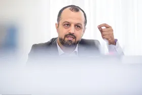 وزیر اقتصاد: امکان برداشت اولین یارانه از فردا (پنجشنبه ۲۲ اردیبهشت ۱۴۰۱) مهیا است | تغییر قیمت ۴ قلم کالا باعث افزایش قیمت همه اقلام نمی&zwnj;شود + فیلم