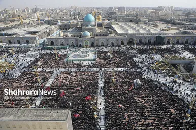 گزارش تصویری | عزاداری شهادت رهبر معظم انقلاب اسلامی، در حرم امام‌رضا(ع) - ۱