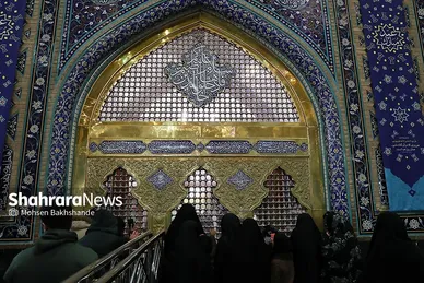 شب عید مبعث در حرم مطهر رضوی
