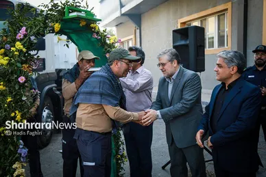 بدرقه کاروان خودرویی اربعین شهرداری مشهد مقدس