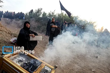 عکس‌هایی از استقبال اهالی خلیفه حیدر از زائران کربلا