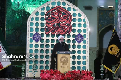 آیین خطبه خوانی شب شهادت امام رضا(ع) در حرم مطهر رضوی