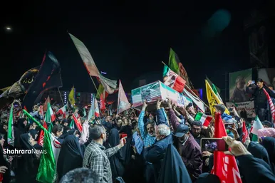 گزارش تصویری | وداع با پیکر سردار شهید حسین ظریفی در دویست‌ودهمین شب اجتماع مشهدی‌ها