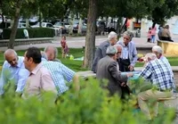 متناسب‌سازی حقوق بازنشستگان و مستمری بگیران | دولت برای پرداخت بدهی تامین اجتماعی برنامه‌ریزی کرده است