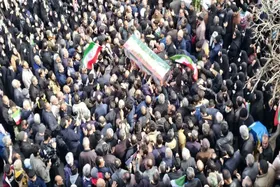 پیکر شهید حمله آمریکایی- صهیونیستی در سبزوار تشییع شد + فیلم