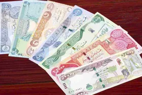 رشد قیمت دینار عراق، لیر ترکیه و درهم امارات در بازار مشهد (۸ مهر ۱۴۰۴)