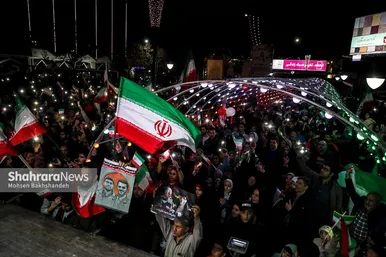 شادی مردم مشهد بعد از برد تیم ملی ایران ۲