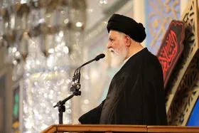 آیت&zwnj;الله علم&zwnj;الهدی:&nbsp;جنگ نظامی، اقتصادی و نرم، سه عرصه نبرد با دشمن است |  مقاومت مردم در برابر دین&zwnj;زدایی از جامعه سابقه&zwnj;ای تاریخی دارد